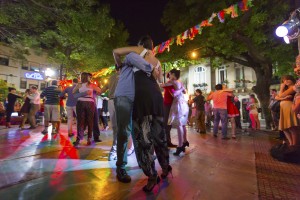 People dancing Tango in Buenos Aires, Argentina