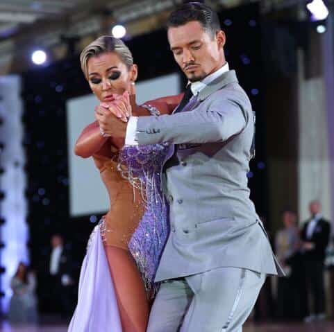 Learn-to-argentine-tango-scaled-1