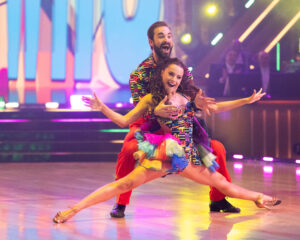 16 Incredible DWTS Season 35 Premiere Moments - DWTS Season 35 Premiere 183407 Em108934 - Dwts Season 35 Premiere
